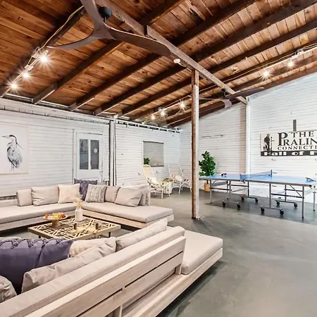 Opulent Expansive Unit Heated Pool And New Orleans