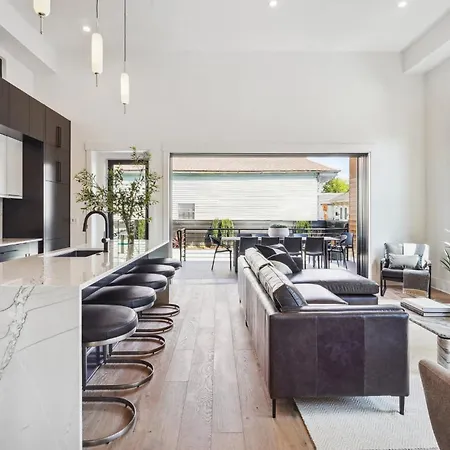 Bywater Retreat With Heated Pool And Roof Deck