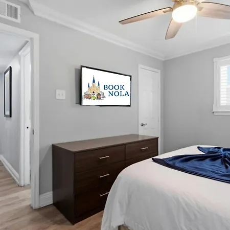Modern 1br Retreat On Frenchmen Street W Pool 3* New Orleans