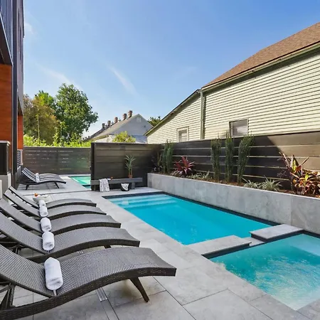 Bywater Retreat With Heated Pool And Roof Deck Holiday home