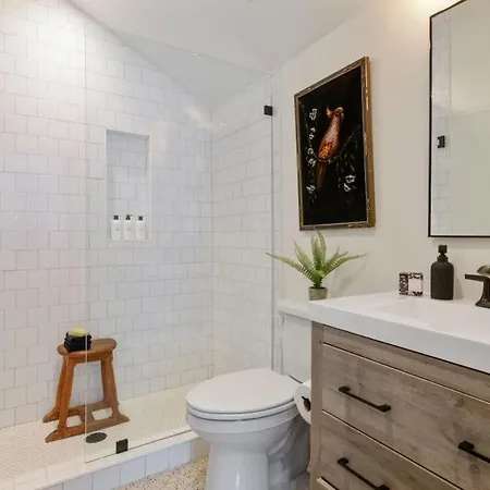 Private Heated Pool 3 Luxury Residences New Orleans