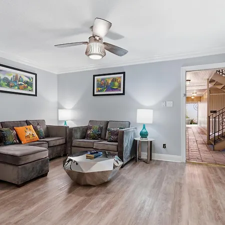 Elegant 1br W Pool & Hot Tub On Frenchmen St Aparthotel