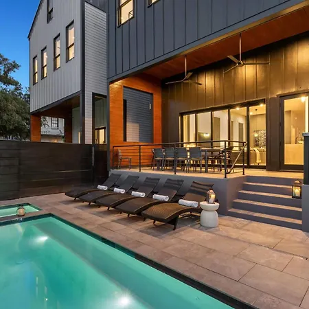Bywater Retreat With Heated Pool And Roof Deck Holiday home New Orleans