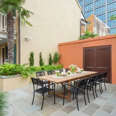 Historic Cbd Townhomes With Courtyard Holiday home *