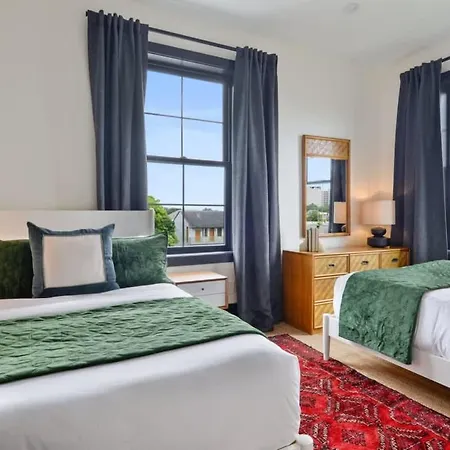 Private Heated Pool 3 Luxury Residences New Orleans