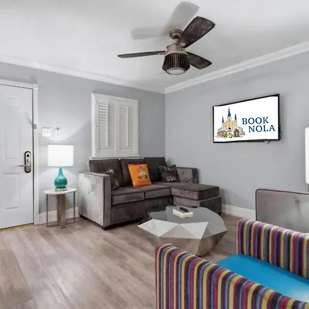 Aparthotel Refined 2br Escape On Frenchmen Street W Pool 3*
