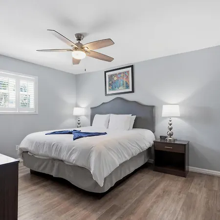 Frenchmen 2br Retreat W Pool & Hot Tub Access 3*