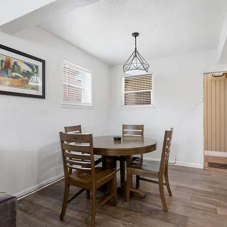 Refined 2br Escape On Frenchmen Street W Pool New Orleans
