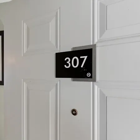 2br Marigny Retreat Near Frenchmen W Pool & Tub 3*