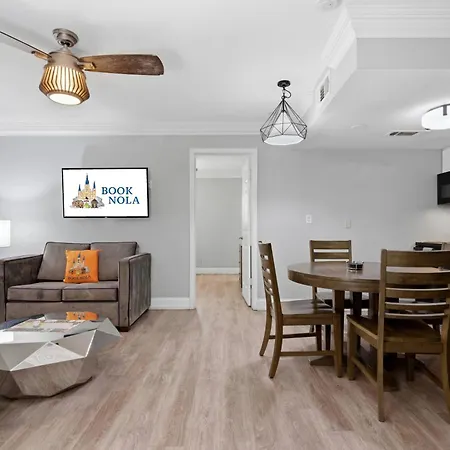 Frenchmen Private W Pool & Hot Tub Access Aparthotel