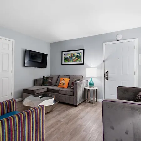 Frenchmen 1br Escape W Pool & Hot Tub Access Aparthotel