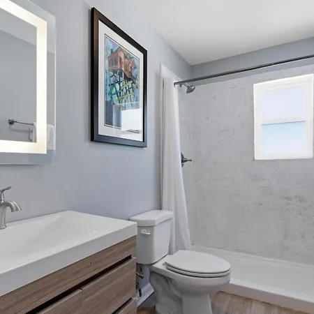 Frenchmen St 2br Hideaway W Pool & Hot Tub Aparthotel New Orleans