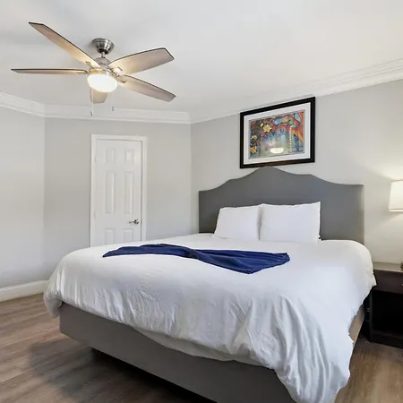 Frenchmen 2br Retreat W Free Parking & Pool Aparthotel