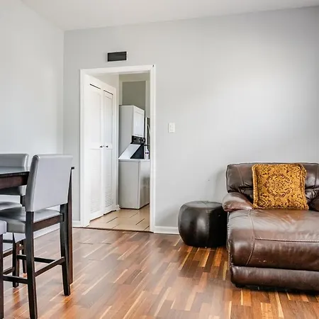 Apartment Duplex On Dixon *