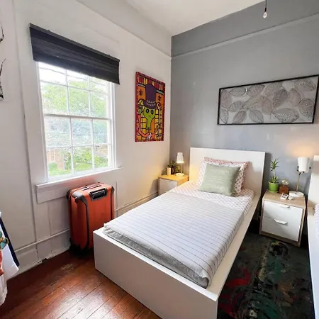 Ferry Access Duplex - 2Br Near French Quarter Hotel New Orleans