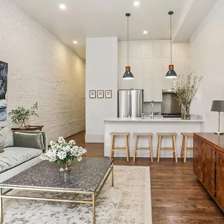 Downtown 6 Combo 12br 12ba Apartment