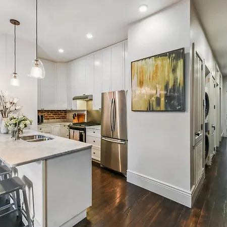 Grand 4 Combo Near French Quarter 8br 8ba Apartment