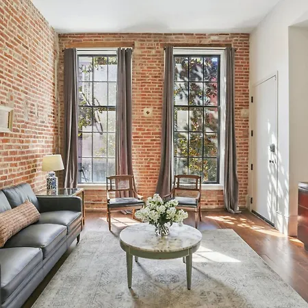 Downtown 6 Combo 12br 12ba *