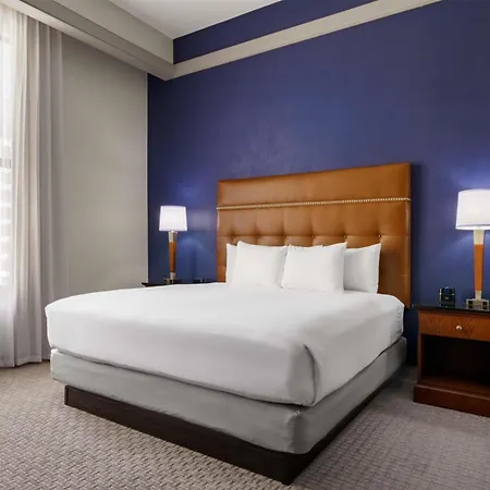 Drury Plaza Hotel