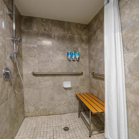Drury Plaza 4* New Orleans