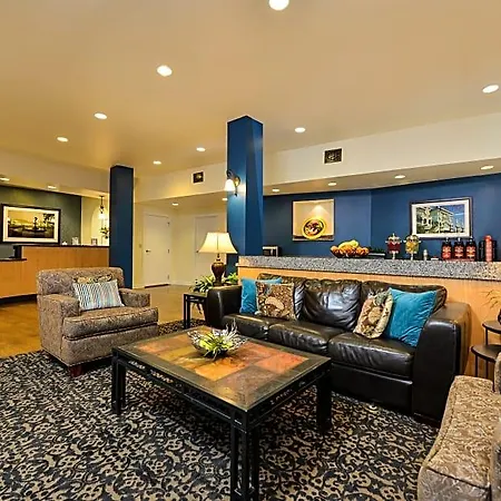St Charles Inn, Superior Hotel 3*