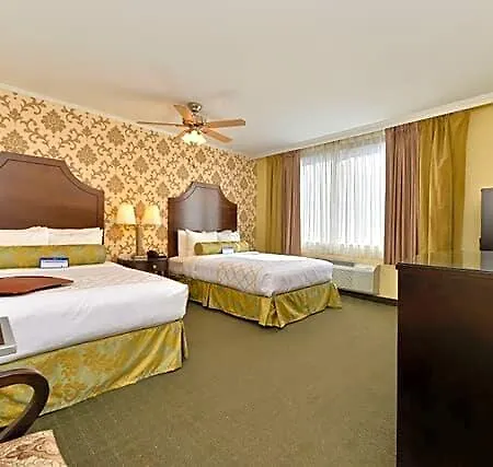 St Charles Inn, Superior Hotel