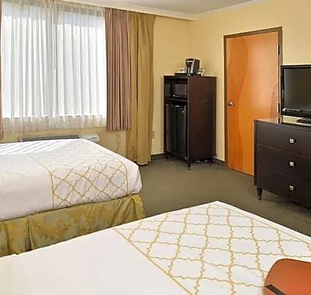 Hotel St Charles Inn, Superior