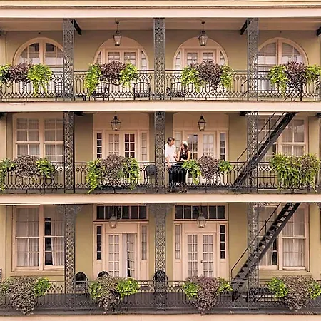 Hotel Bienville House 3*