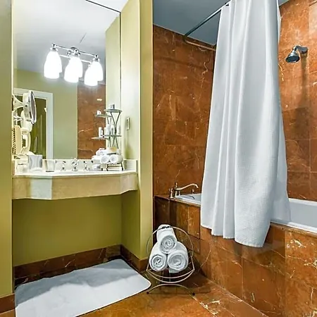 Theo New Orleans, Tapestry Collection By Hilton 4* New Orleans