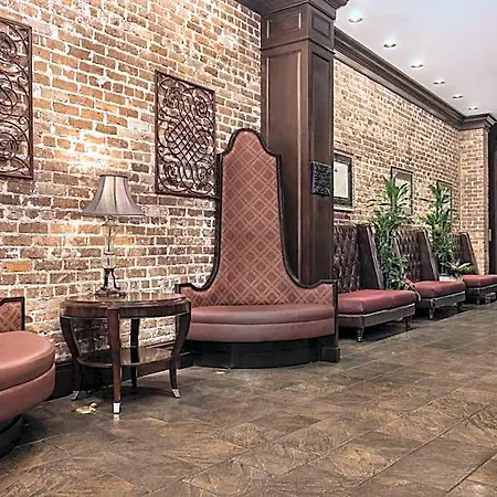 Club Wyndham La Belle Maison New Orleans