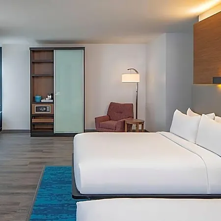 Aloft By Marriott Downtown Hotel 3*