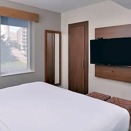 Hotel Express - Arts District By Ihg 3*