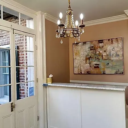 On St. Peter, A French Quarter Inn 3*