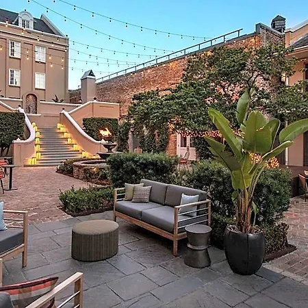 Hotel De La Poste - French Quarter, A Renaissance