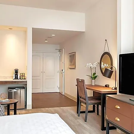 St Charles Coach House, An Ascend Collection Hotel New Orleans