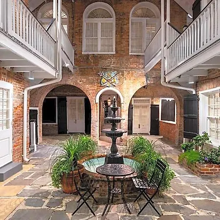 Royal Hotel New Orleans