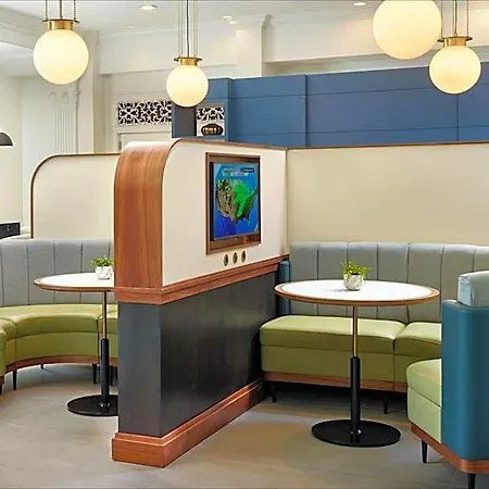 Courtyard By Marriott French Quarter/iberville