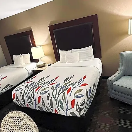 Quality I-10 East 3* New Orleans