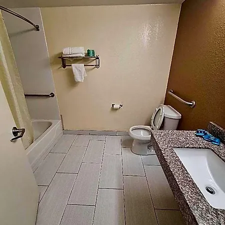Hotel Quality I-10 East New Orleans