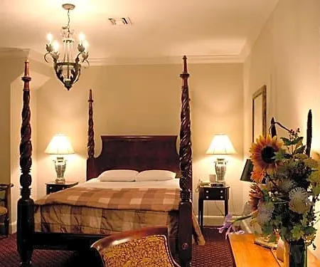 Hotel Conti