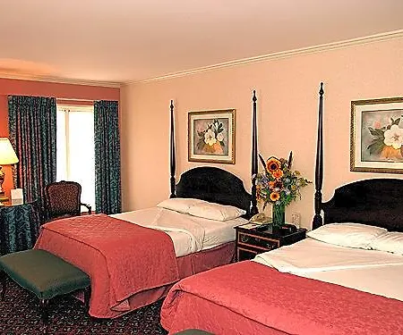 St. Marie Hotel