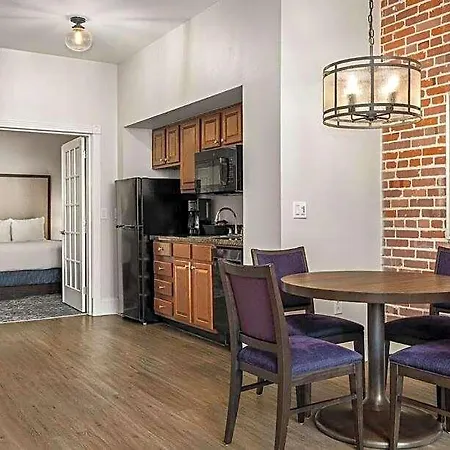 Club Wyndham La Belle Maison Hotel 4*