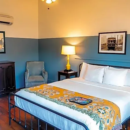 Hotel Historic Mardi Gras New Orleans