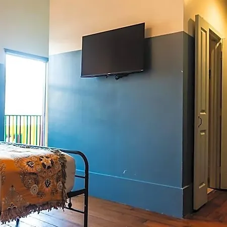 Historic Mardi Gras Hotel