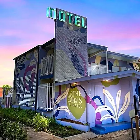 Hotel The Iris