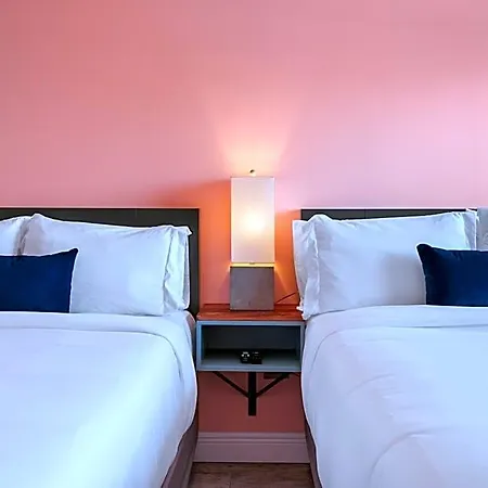 Hotel The Iris *