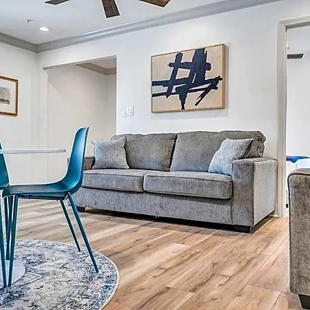 Spectacular Sleep 20 Near Fq W Pool New Orleans