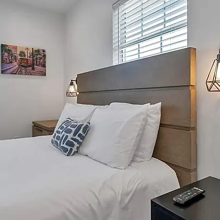 Spectacular Sleep 20 Near Fq W Pool Hotel New Orleans