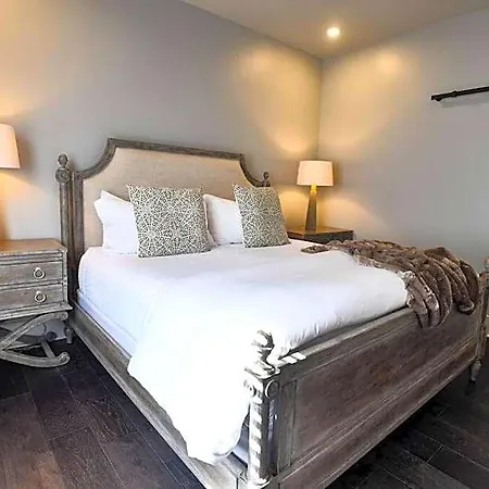Harcol House 2*