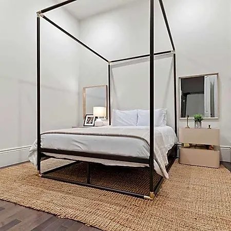 Hotel Group-friendly Nola Near Bourbon